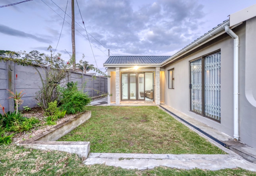 3 Bedroom Property for Sale in Wilsonia Eastern Cape